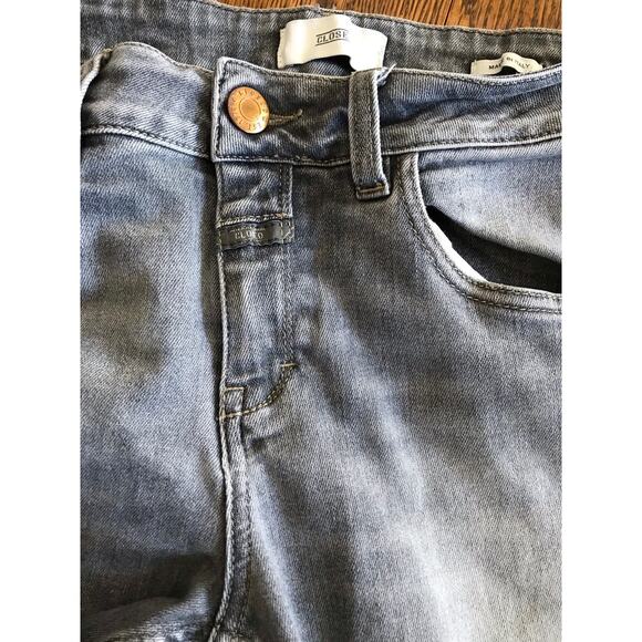 Closed Women’s Gray Tapered Legged Jeans Size 28 - Picture 5 of 7